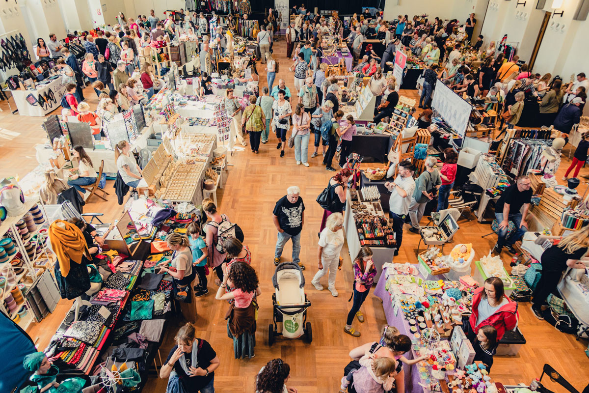 Ilmenau Festhalle - handgemacht Kreativmarkt